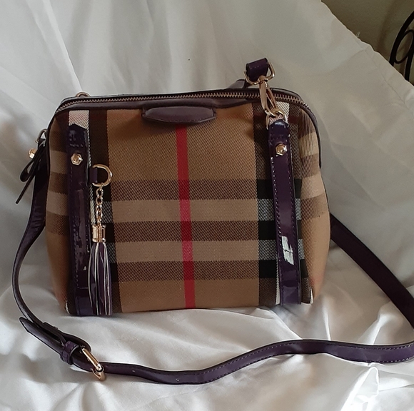 Handbag - Picture 2 of 5